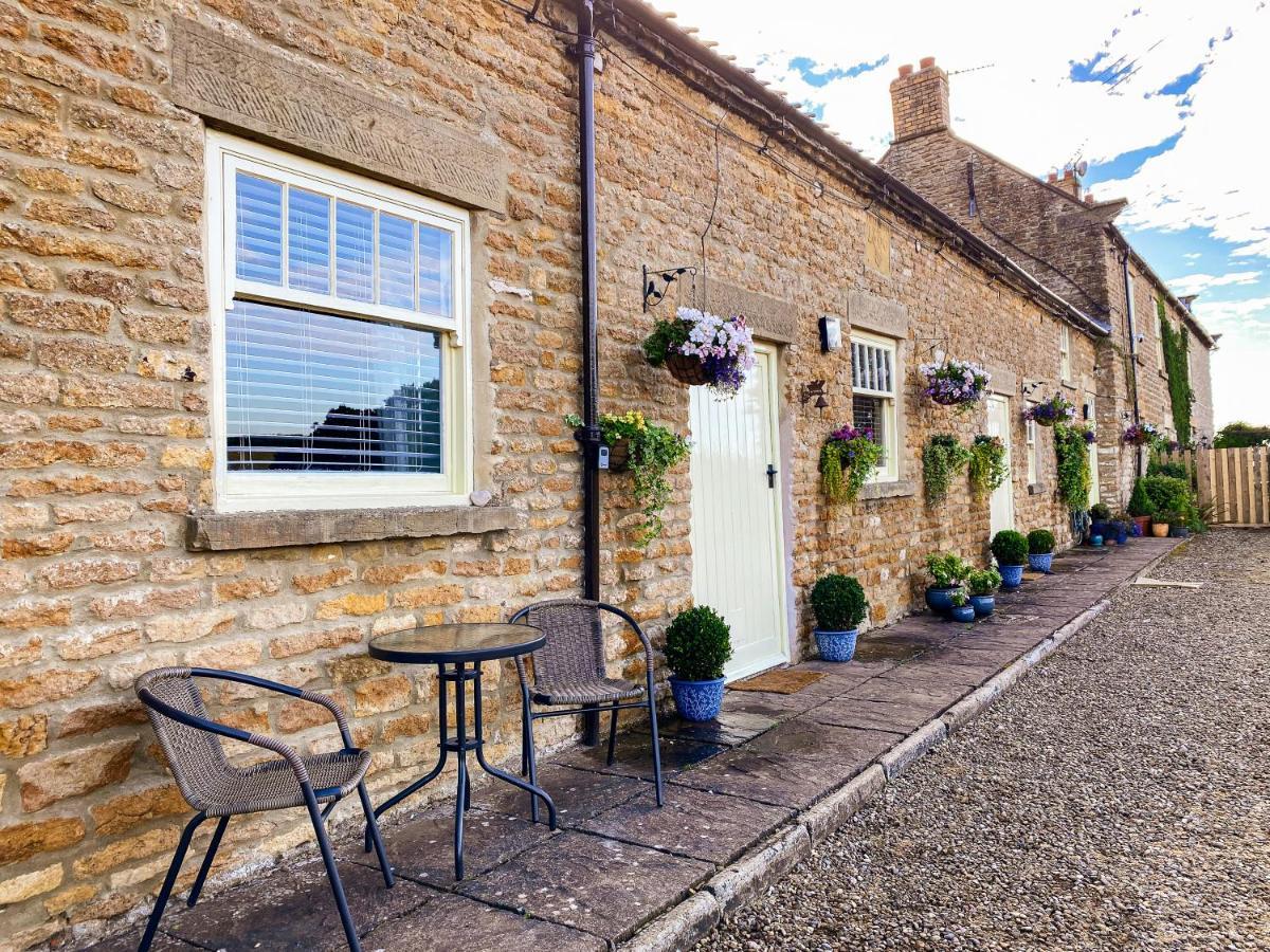 Old Orchard Cottage, Wykeham Scarborough Exteriér fotografie